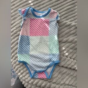 Vineyard Vines Pink and Blue Whale Bodysuit